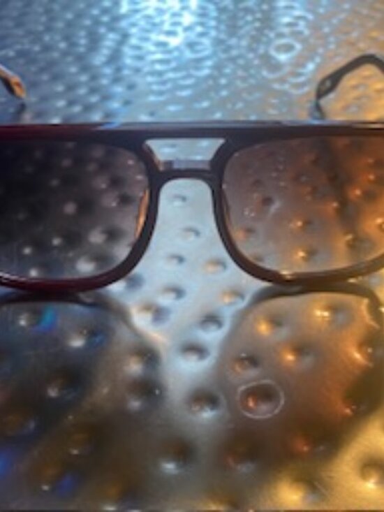 BRAND NEW MACHETE OX BLOOD SUNNIES w/ CASE main image 4